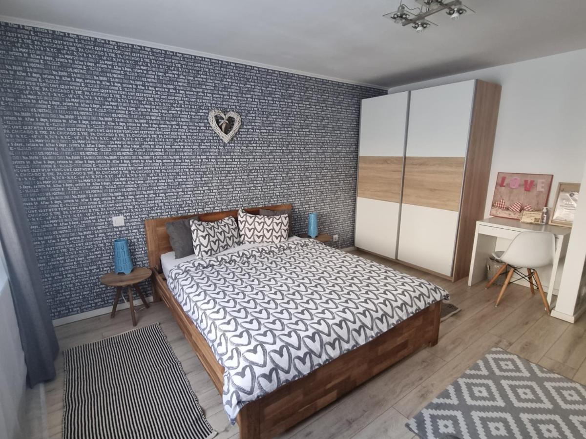 Dream Apartment Petrosani Ngoại thất bức ảnh